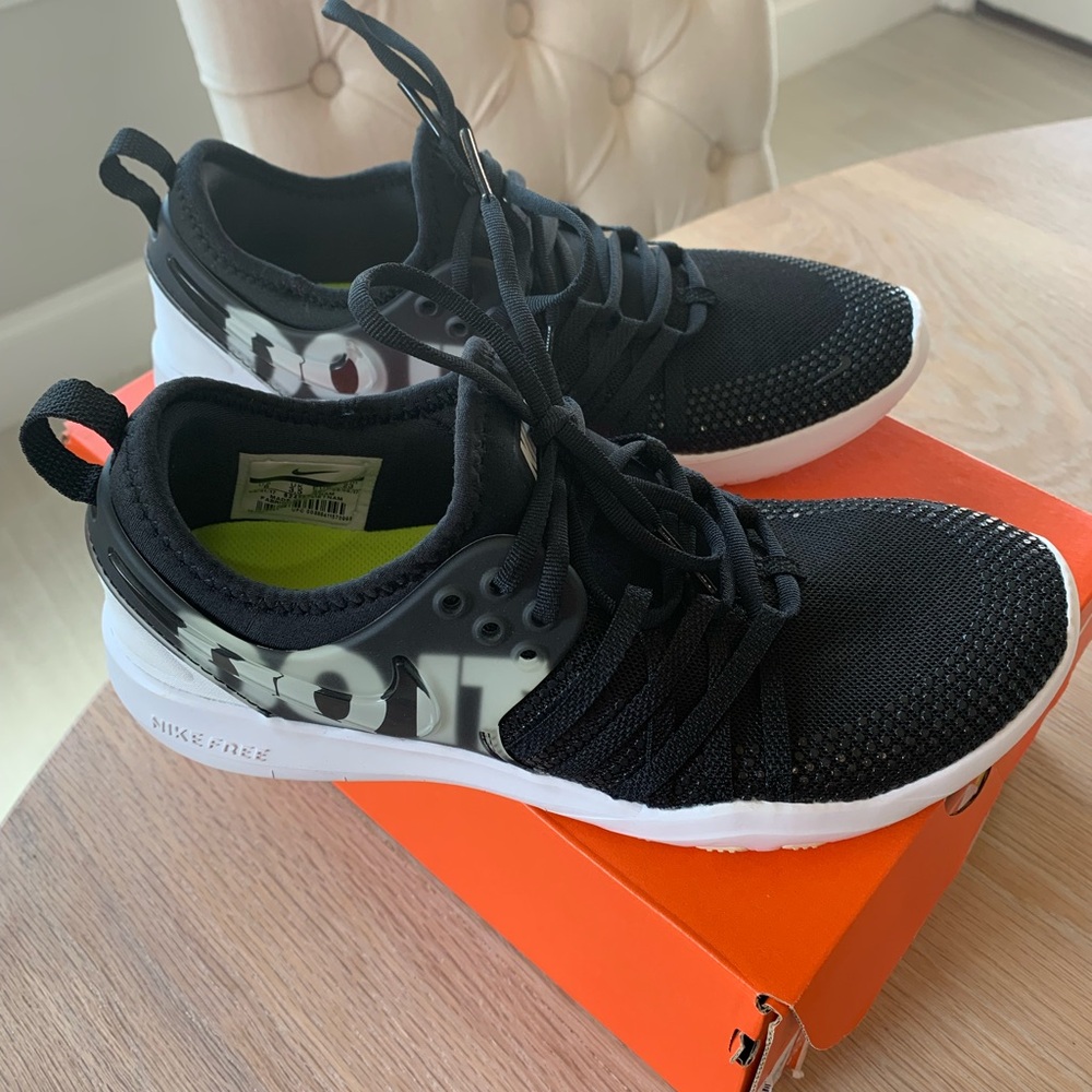 Nike Black and White Athletic Shoes